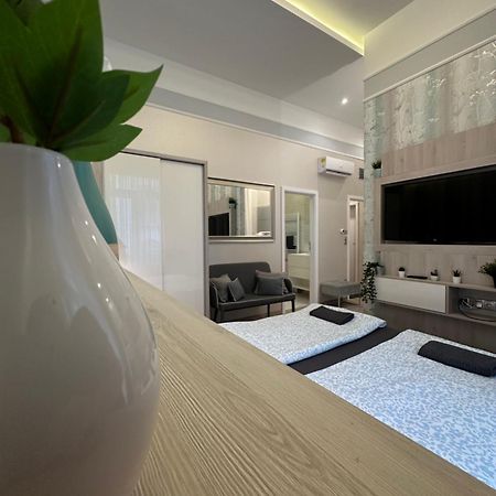 Revay 20 Suites By Corall Budapest Eksteriør billede