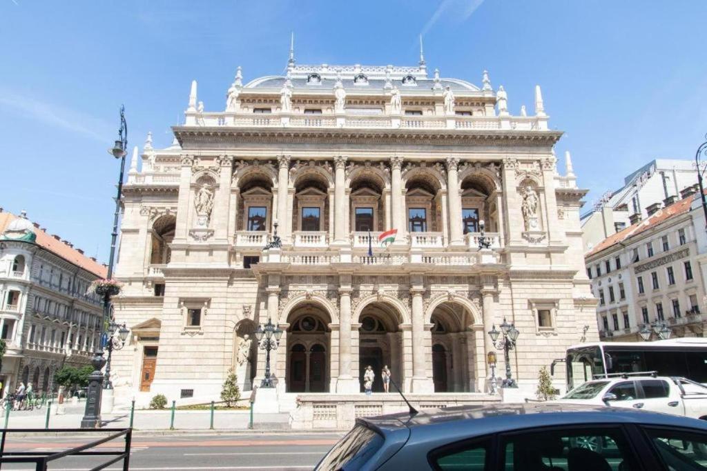 Revay 20 Suites By Corall Budapest Eksteriør billede