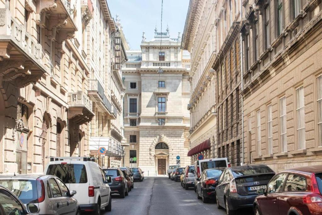 Revay 20 Suites By Corall Budapest Eksteriør billede