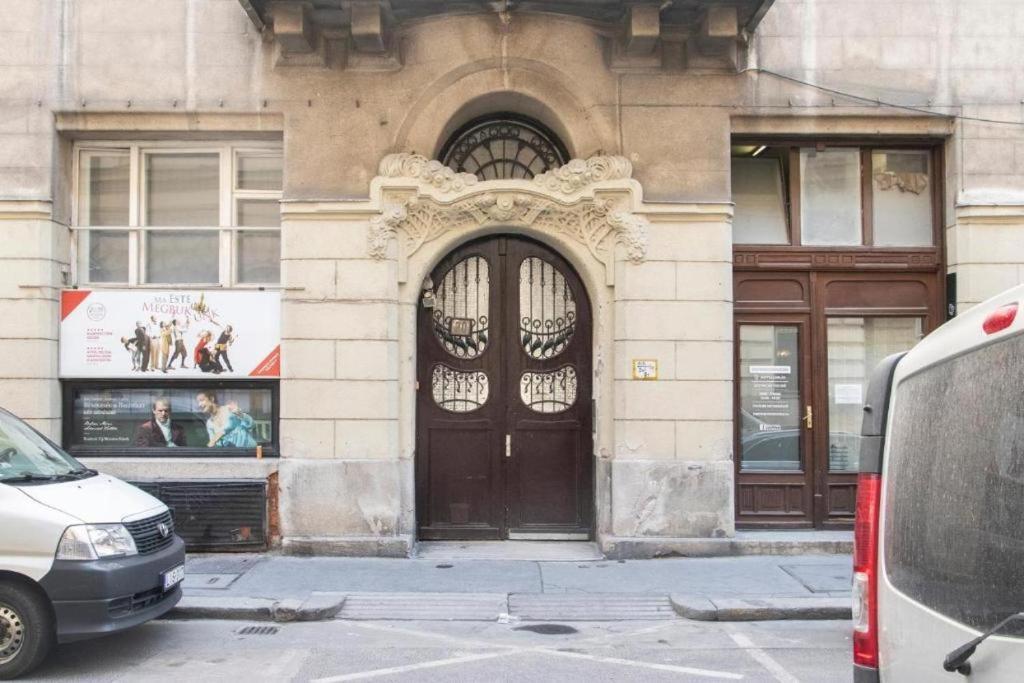 Revay 20 Suites By Corall Budapest Eksteriør billede