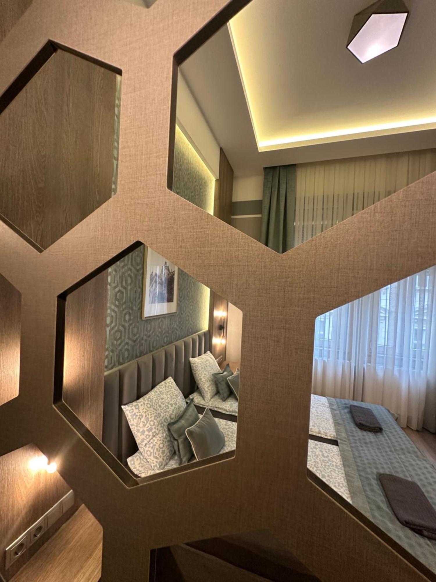 Revay 20 Suites By Corall Budapest Eksteriør billede